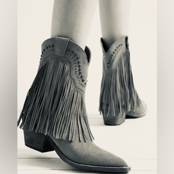 Beast Adela-16 Stone Fringe Antique Stud Embellishment Short Western Cowboy Boot - Picture 4 of 4